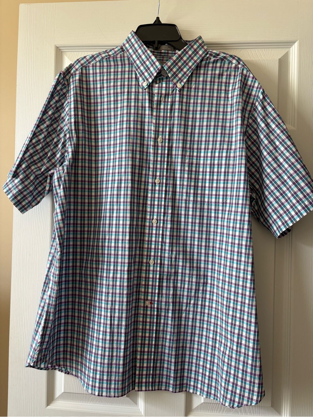 Daniel Cremieux Short-Sleeve Plaid Button-Down Shirt in Blue and Green
